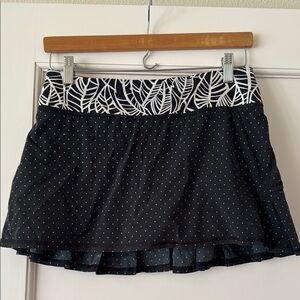 Lululemon Black with White Dots Skirt with built in Black Shorts Size 6